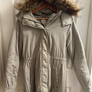 Levis Green Zip-up/ Button Women's Fur-Trimmed Hooded Parka Coat